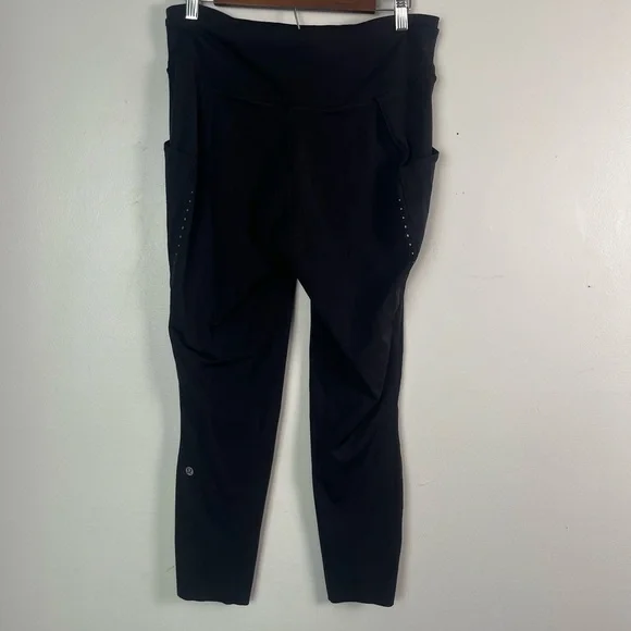 Lululemon Athletica Fast and Free High-Rise Crop Size 12 in black - Picture 8 of 11